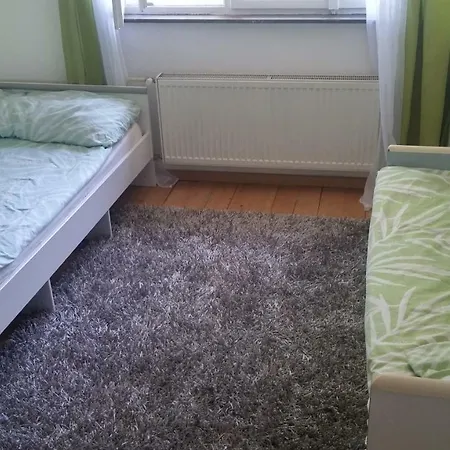 & Murgle Hostel