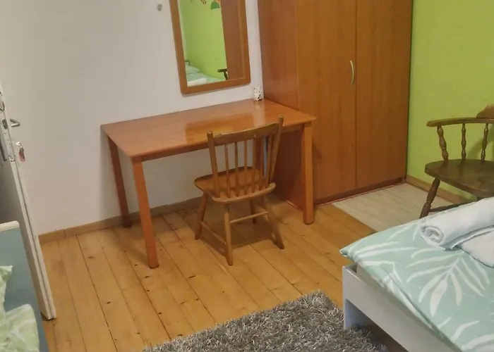 بيت شباب & Murgle *