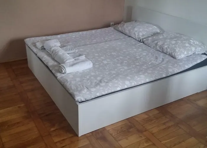 & Murgle Hostel Lublaň